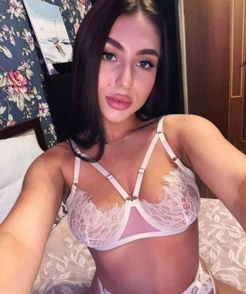 Алина