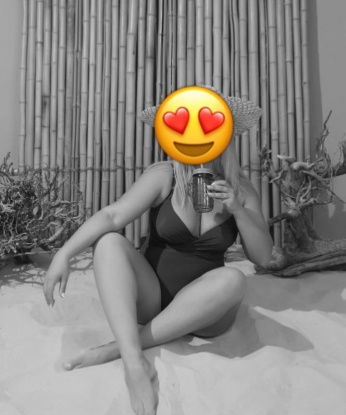 💋💞 Страстная и чувственная, я создам атмосферу полного расслабления и наслаждения.
Мои услуги включают классический секс, минет, эротический массаж и многое другое - всё, чтобы доставить тебе незабываемый опыт. 😍💦
Буду рада встрече с щедрым и ухоженным джентльменом. Звони и не пожалеешь! 📞💕
Отзывы о моей работе говорят сами за себя - мои клиенты всегда возвращаются к моим нежным объятиям. 💌🥰
Посмотри мои фото в профиле, и ты поймешь, что ты не сможешь устоять перед моими прелестями. 😉💃
Жду встречи с тобой в Москве, чтобы воплотить в реальность все твои самые сокровенные фантазии. 🌟✨ Алена